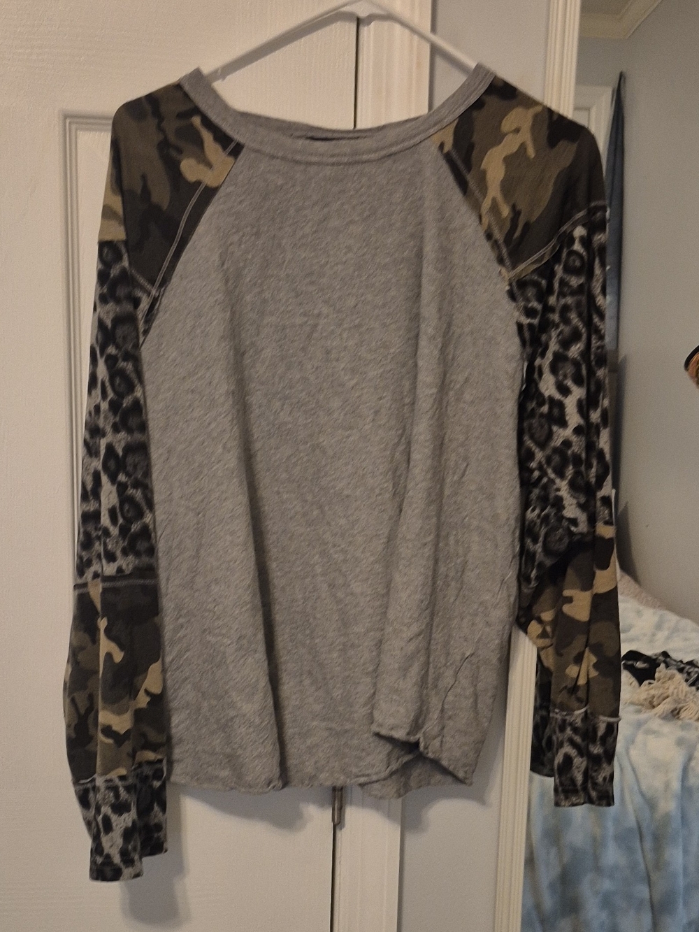 Casual Gray Raglan Top with Camo & Leopard Sleeves